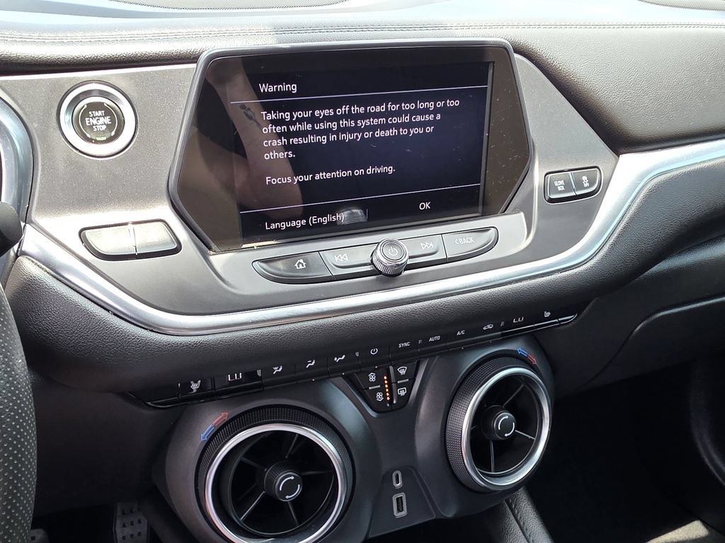 Used 2022 Chevrolet Blazer LT FWD image 16