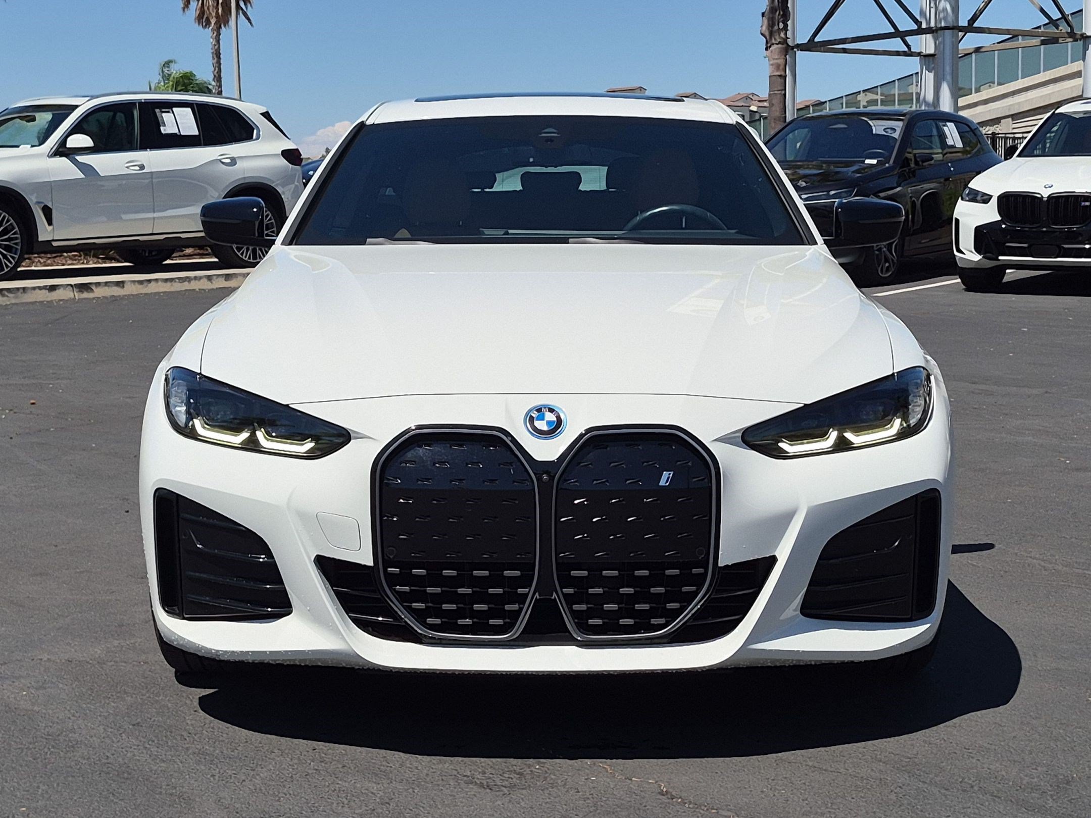 Used 2023 BMW i4 eDrive40 w/ M Sport Package RWD image 3