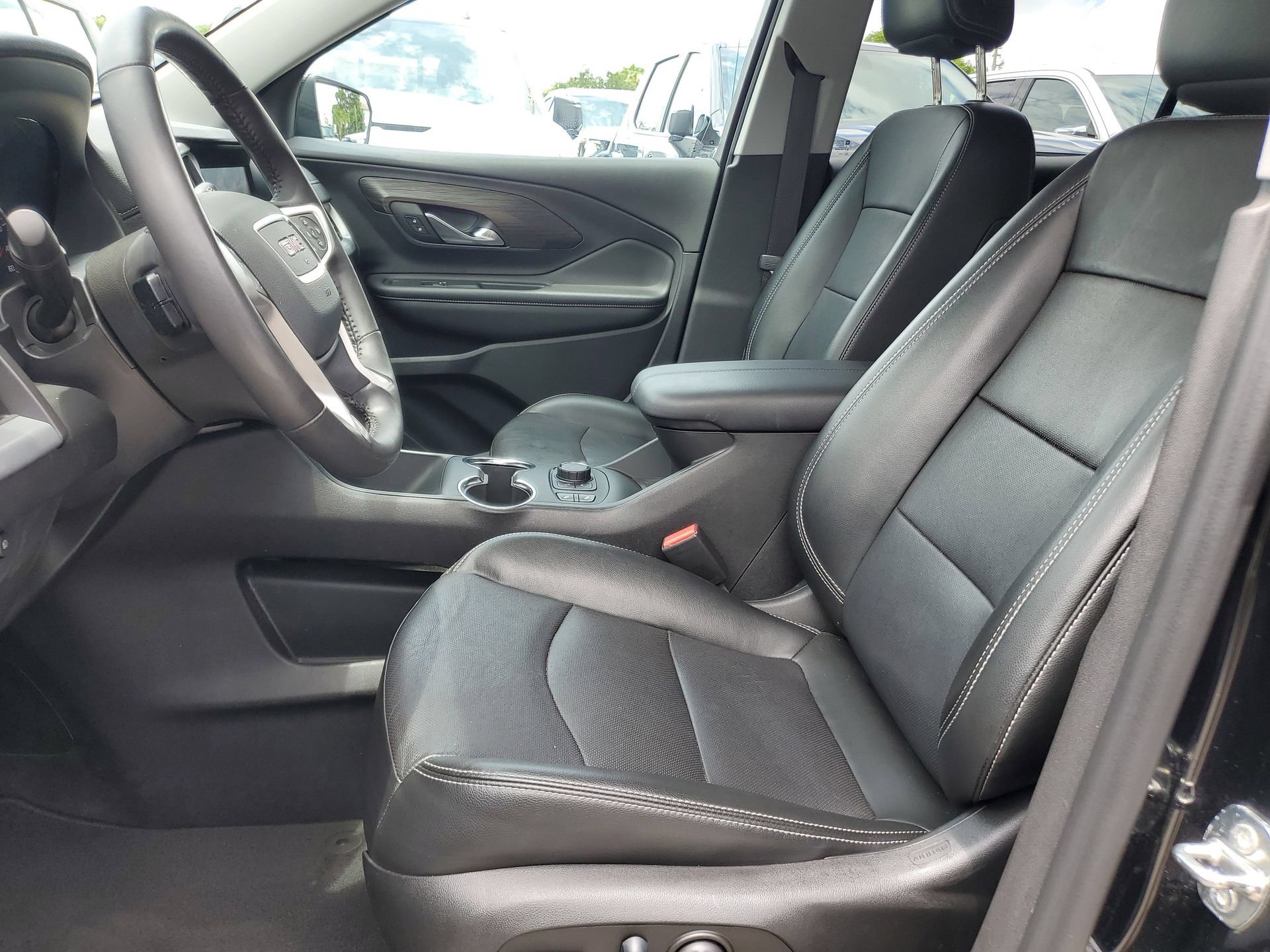 Used 2022 GMC Terrain SLT w/ LPO, Floor Liner Package FWD image 20