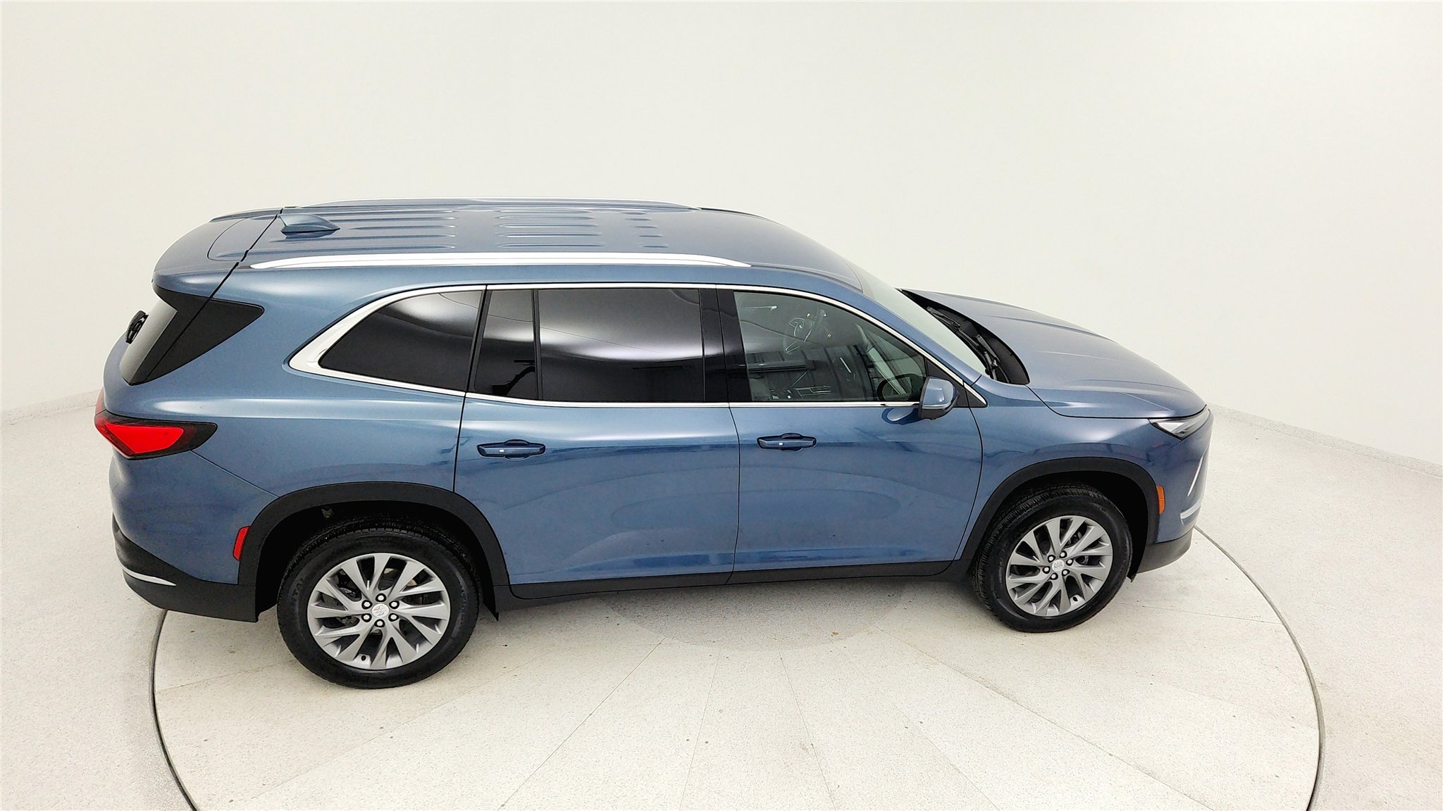 Used 2025 Buick Enclave Preferred image 40