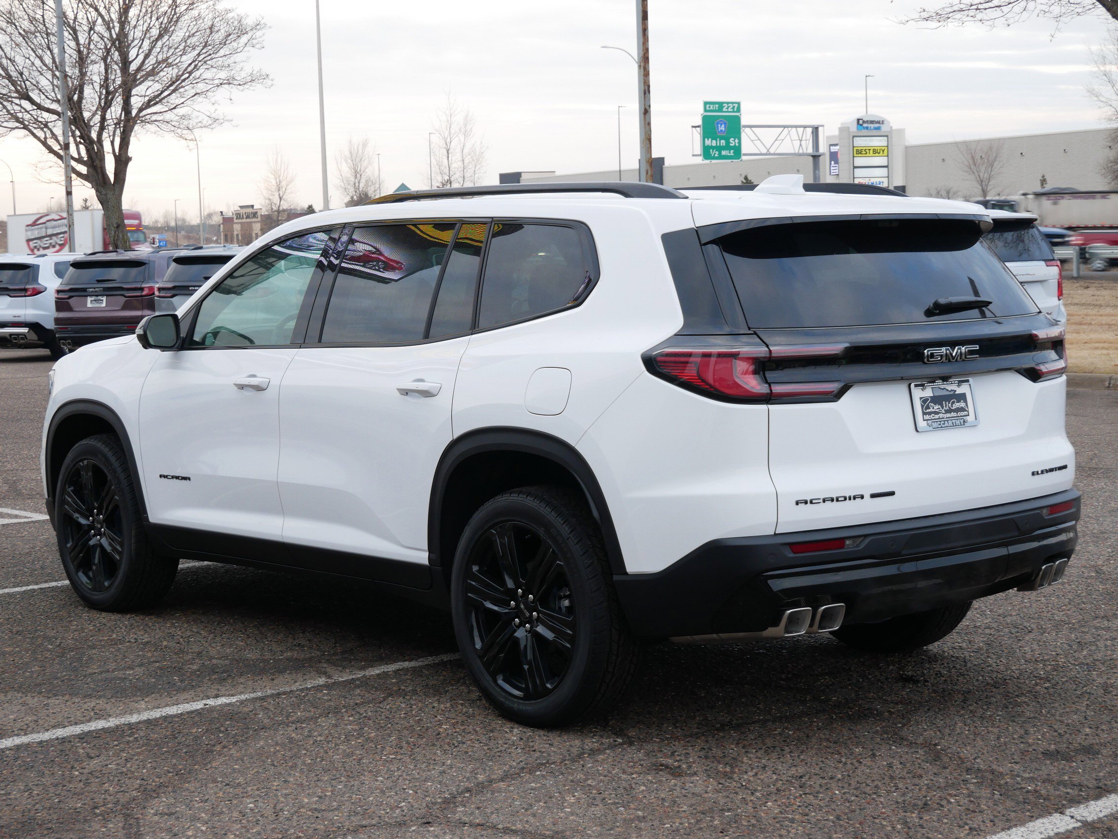 New 2026 GMC Acadia Elevation w/ Black Edition image 5