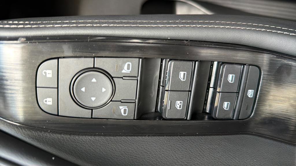 New 2026 Nissan Rogue SV image 25