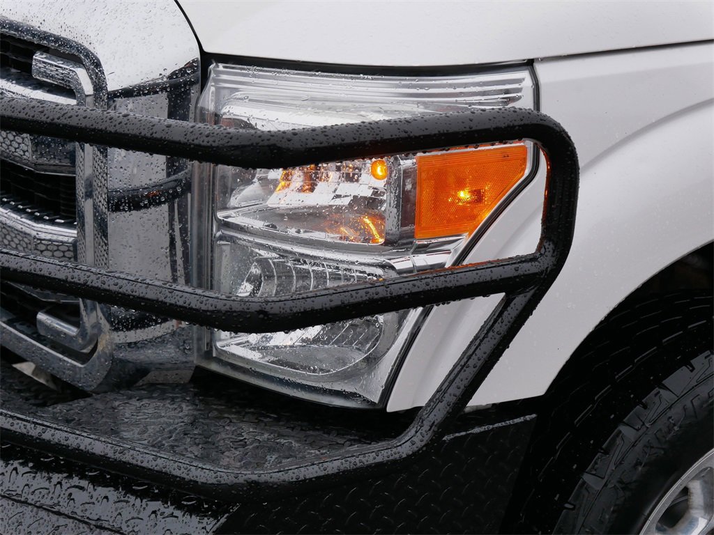 Used 2016 Ford F250 Lariat w/ Chrome Package image 16