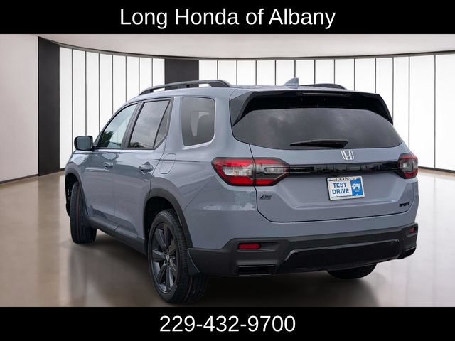 New 2026 Honda Pilot Sport image 5