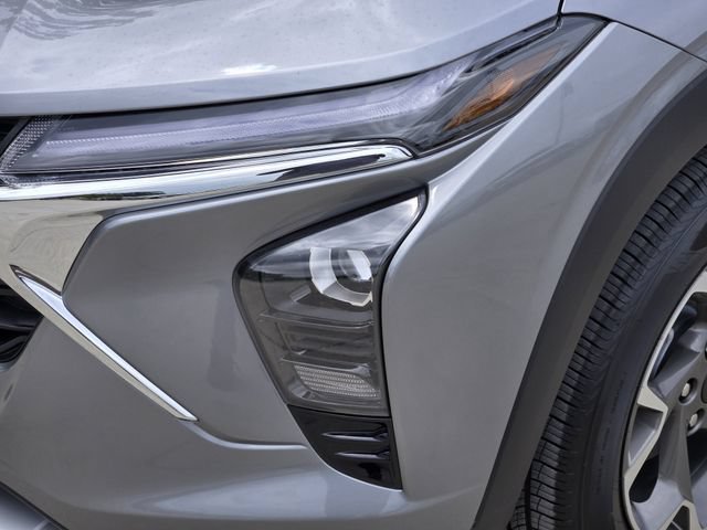 New 2026 Chevrolet Trax LT w/ Driver Confidence Package FWD image 6