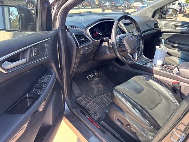 Used 2019 Ford Edge ST w/ Equipment Group 401A AWD/4WD image 7
