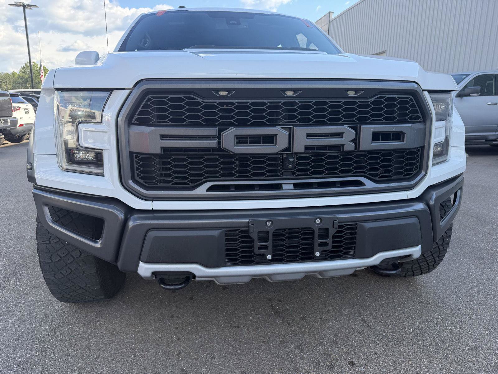 Used 2018 Ford F150 Raptor w/ Equipment Group 802A Luxury AWD/4WD image 26