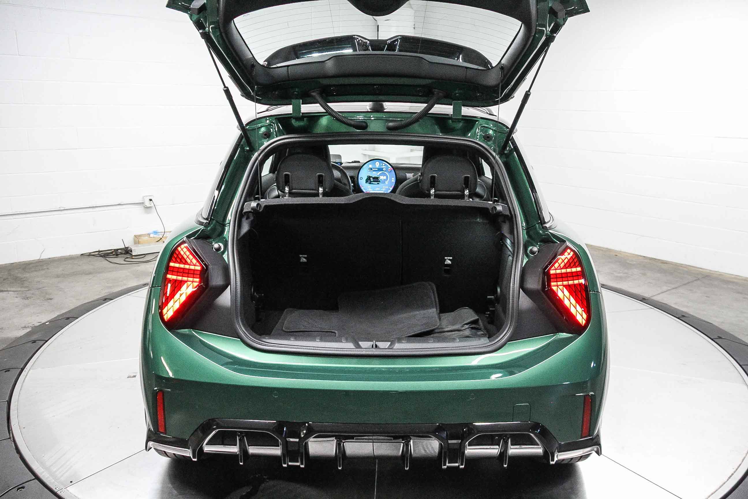 Used 2026 MINI Cooper S FWD image 26