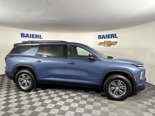 Used 2024 Chevrolet Traverse LT w/ LPO, Floor Liner Package FWD image 6
