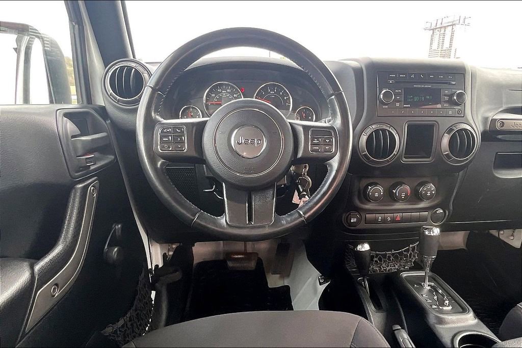 Used 2018 Jeep Wrangler Sport image 10