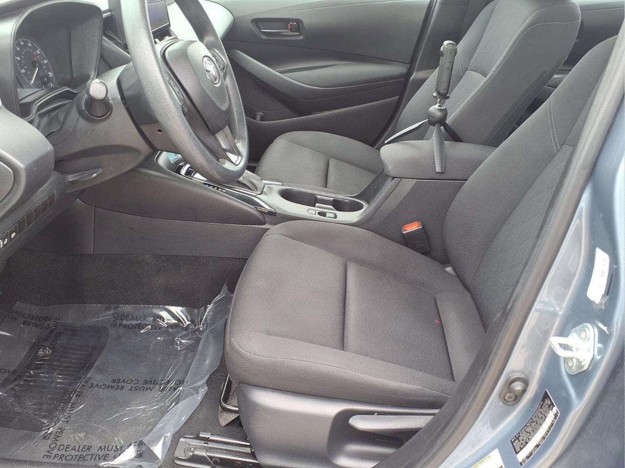 Used 2024 Toyota Corolla LE FWD image 12