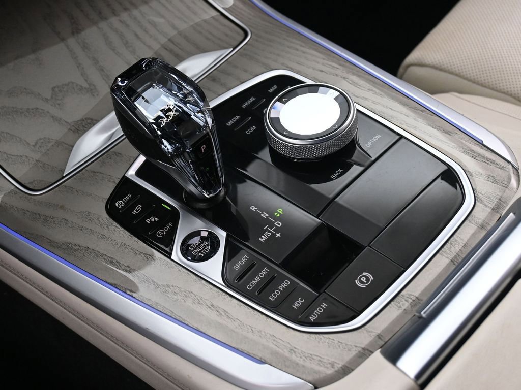 Used 2023 BMW X5 M50i w/ Executive Package image 47