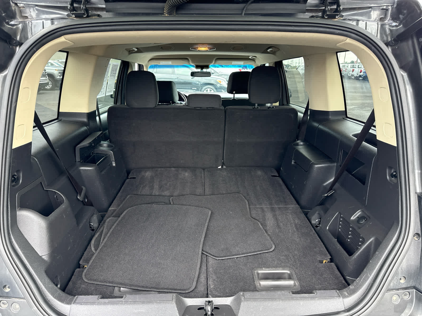 Used 2019 Ford Flex SE FWD image 22