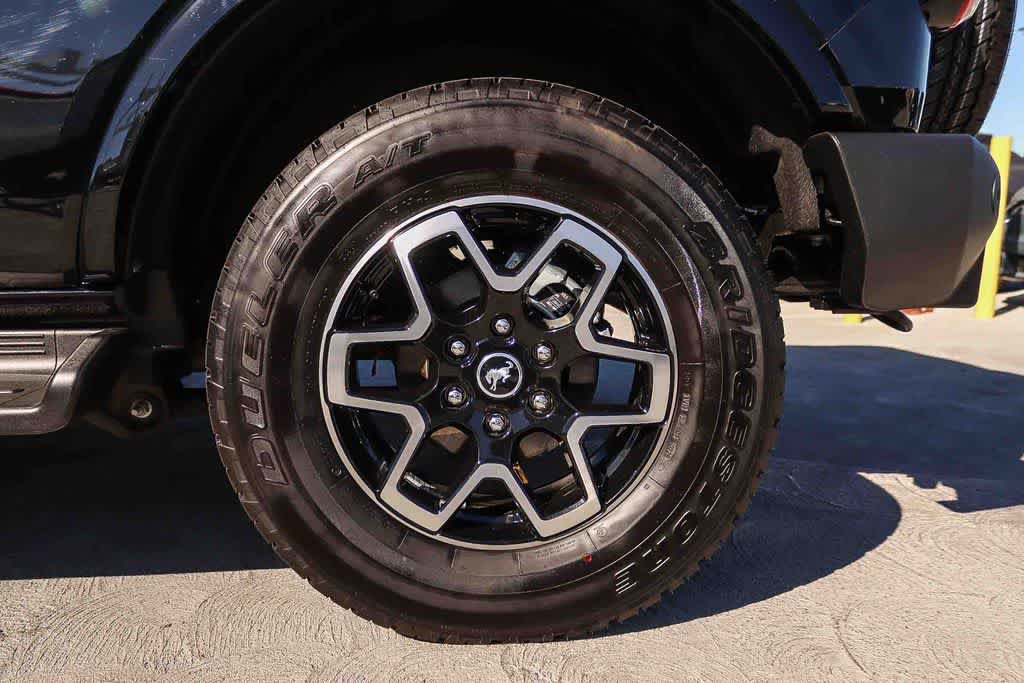 Certified 2026 Ford Bronco Outer Banks AWD/4WD image 10
