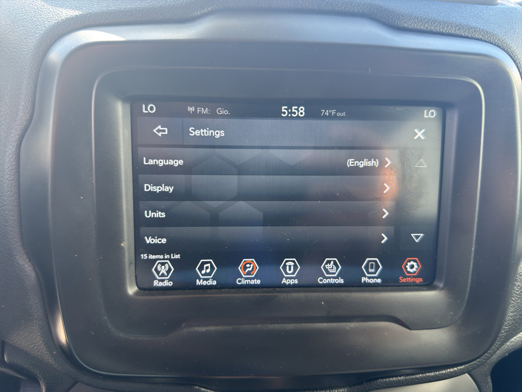 Used 2018 Jeep Renegade Trailhawk w/ Cold Weather Group II image 30