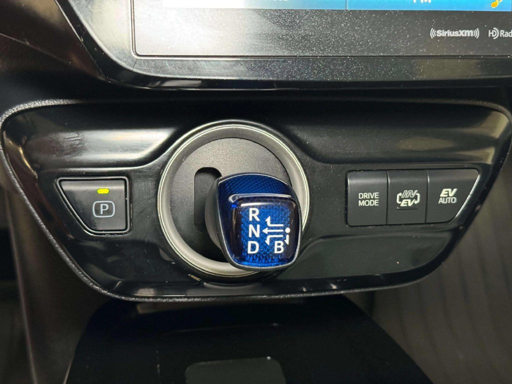 Used 2020 Toyota Prius Prime XLE FWD image 12