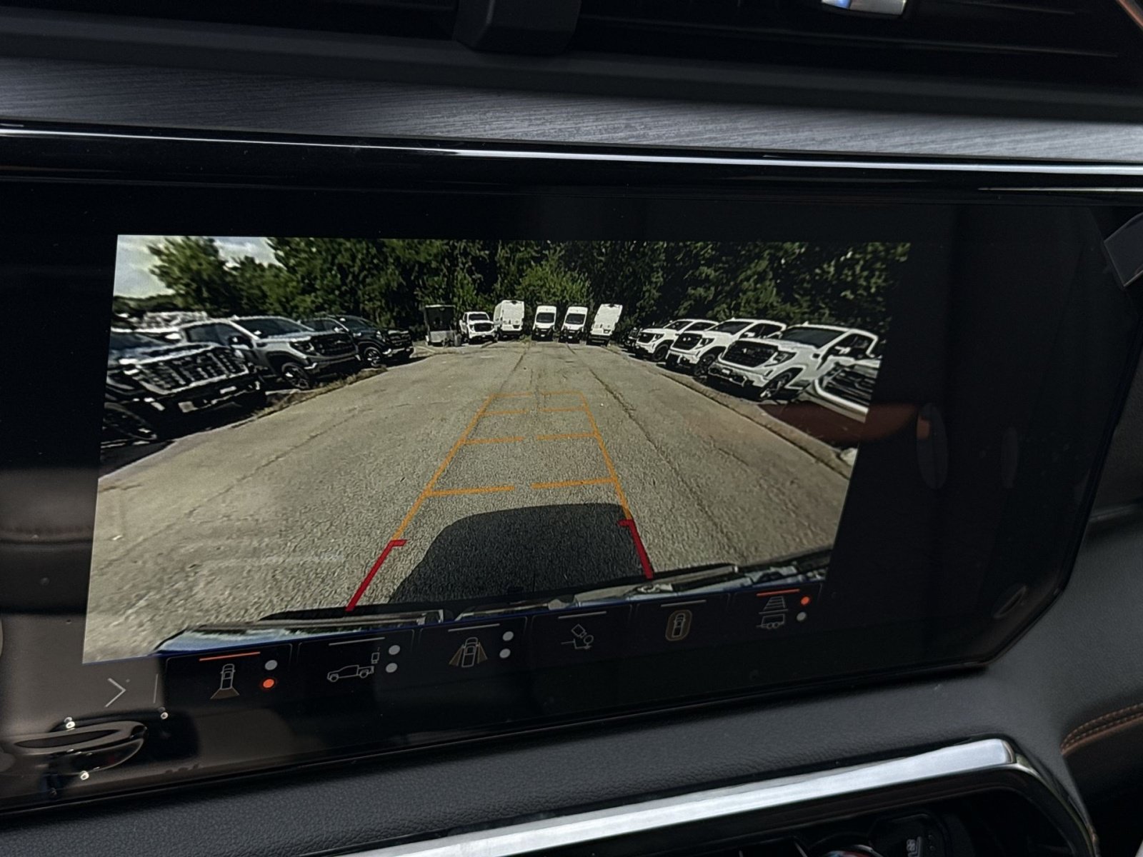 New 2026 GMC Sierra 1500 AT4 w/ AT4 Premium Package AWD/4WD image 19
