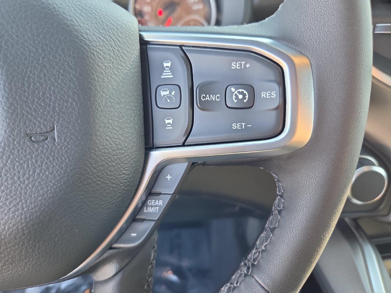 New 2026 RAM 1500 Big Horn AWD/4WD image 30