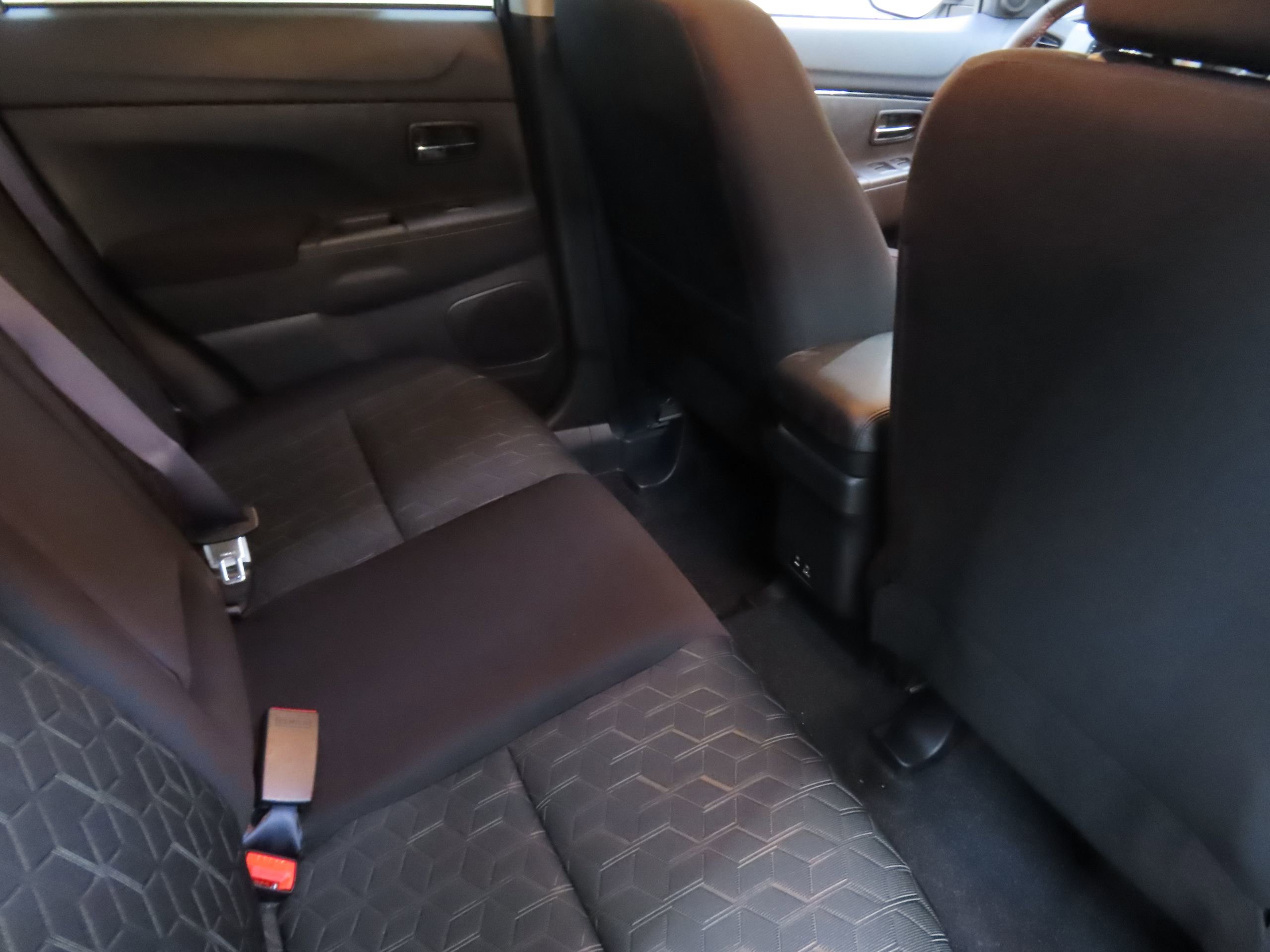 New 2025 Mitsubishi Outlander Sport LE image 19