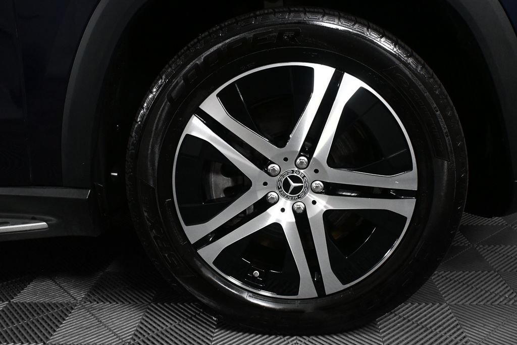 Certified 2022 Mercedes-Benz GLS 450 4MATIC image 37