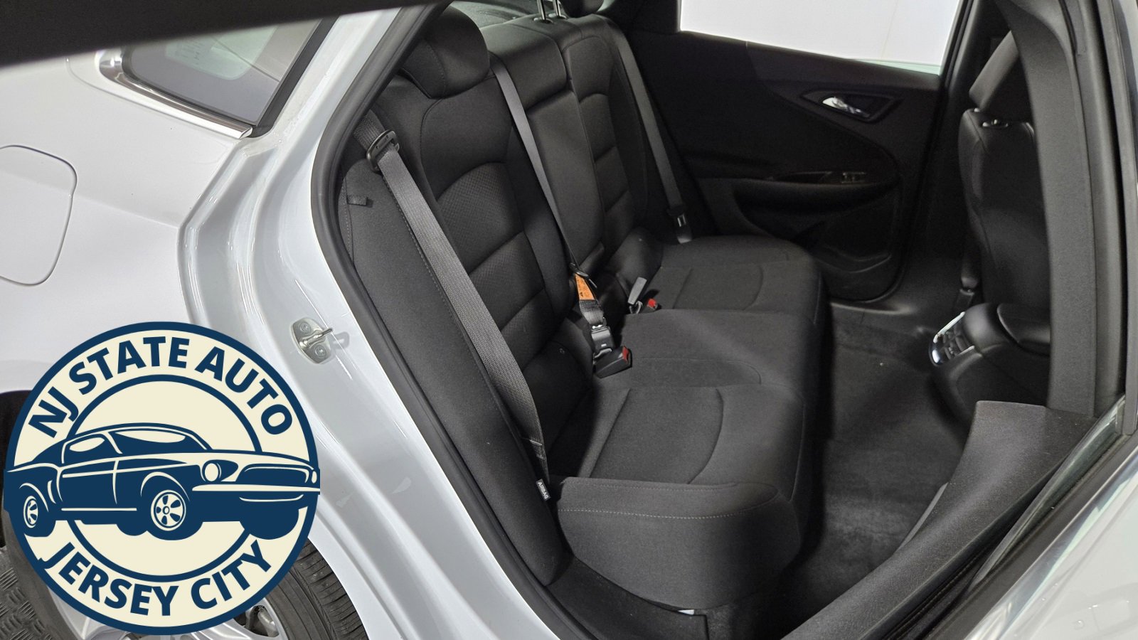 Used 2024 Chevrolet Malibu LT image 29