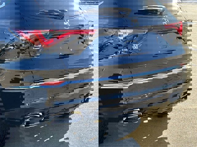 Certified 2024 Acura MDX FWD w/ Technology Package image 6