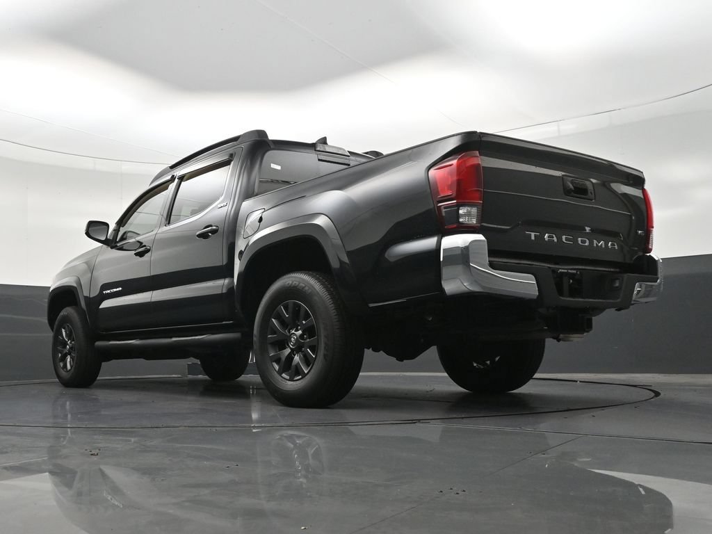 Used 2021 Toyota Tacoma SR5 RWD image 25