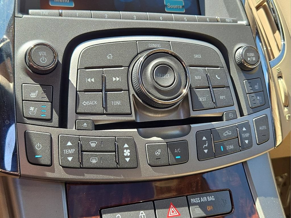 Used 2013 Buick LaCrosse Touring FWD image 14