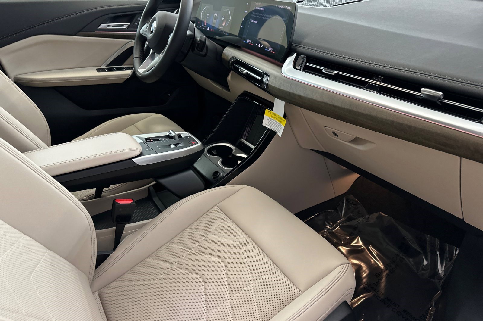 Used 2025 BMW X1 xDrive28i w/ Convenience Package image 27