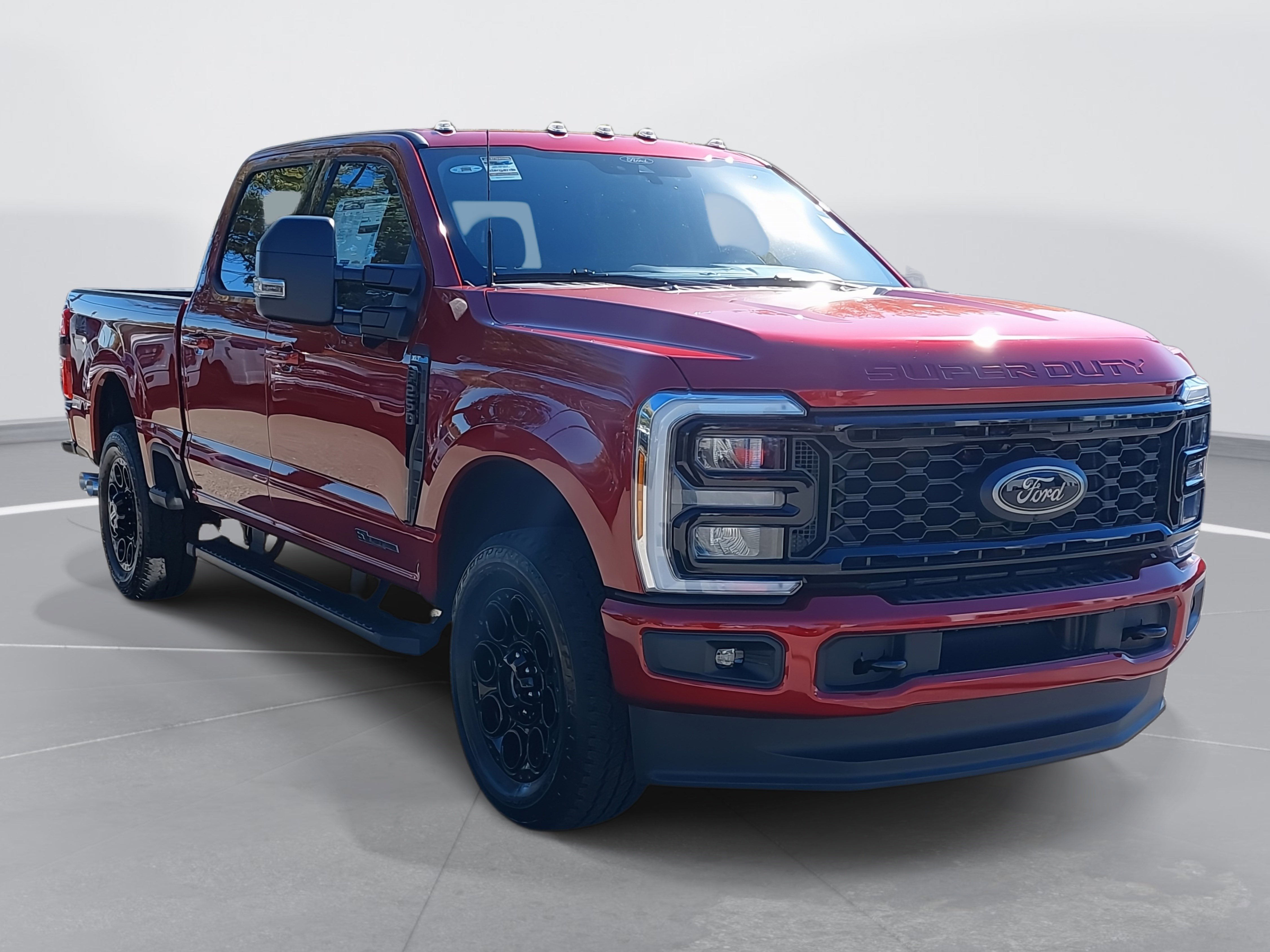 New 2026 Ford F250 XLT image 3