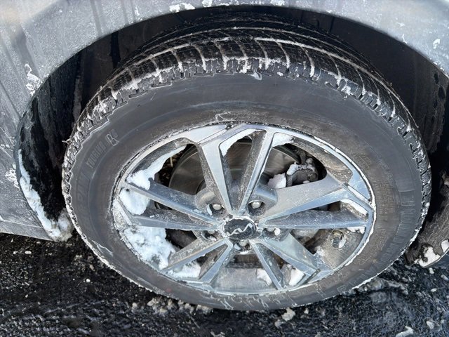 Used 2022 Kia Forte LXS image 21