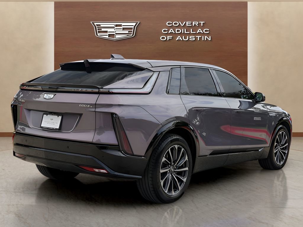 Certified 2024 Cadillac Lyriq Sport w/ LPO, Floor Liner Package AWD/4WD image 4