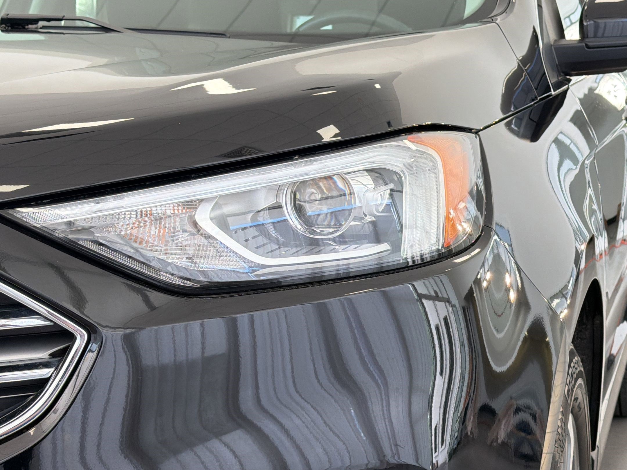Used 2021 Ford Edge SEL w/ Convenience Package image 11