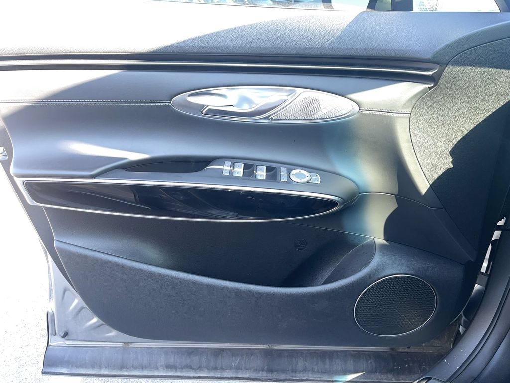 Used 2025 Genesis GV70 2.5T AWD/4WD image 36