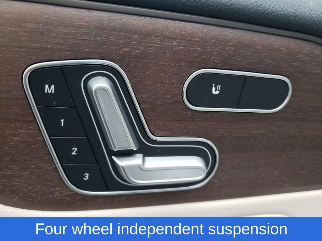 Used 2022 Mercedes-Benz GLB 250 4MATIC image 19