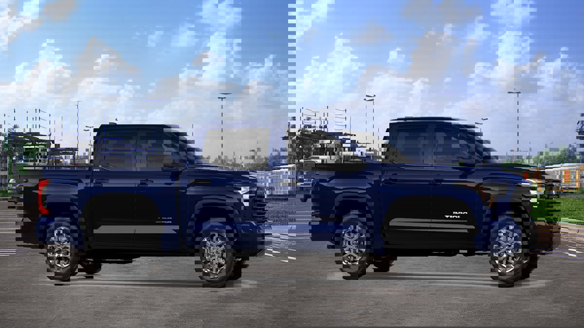 New 2026 Toyota Tundra SR5 image 13