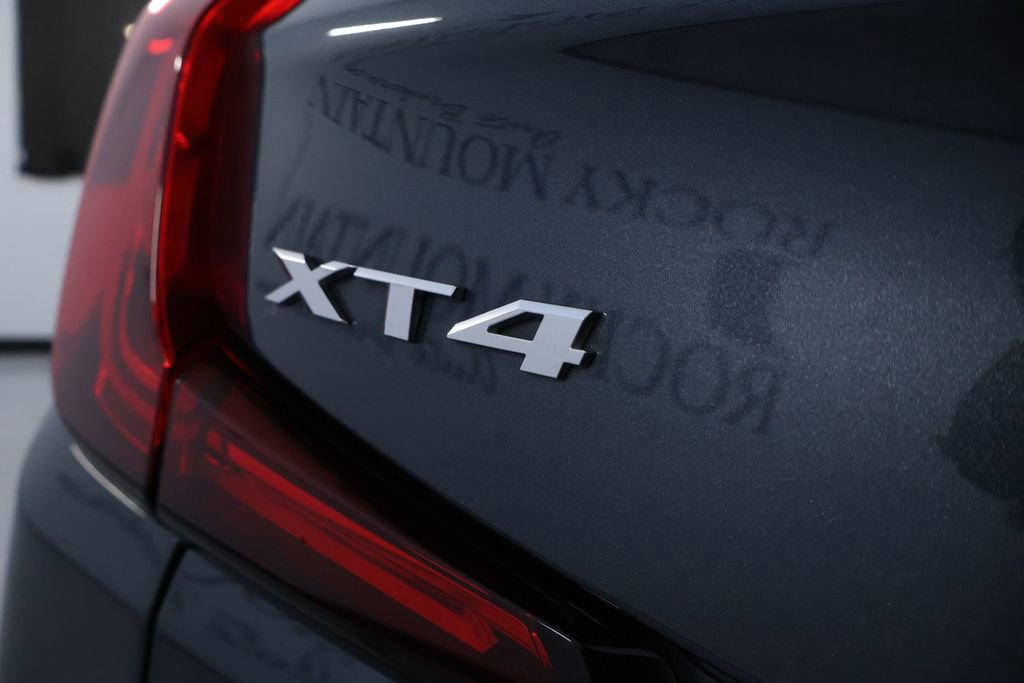 Used 2019 Cadillac XT4 Premium Luxury w/ Driver Awareness Package image 10