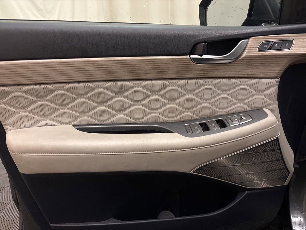 Certified 2022 Hyundai Palisade Calligraphy image 11