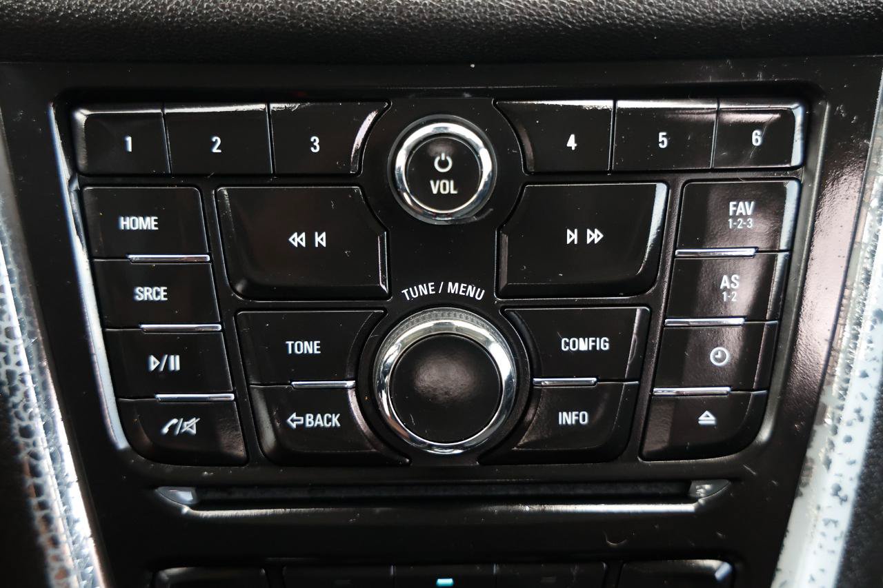 Used 2016 Buick Encore Sport Touring AWD/4WD image 29