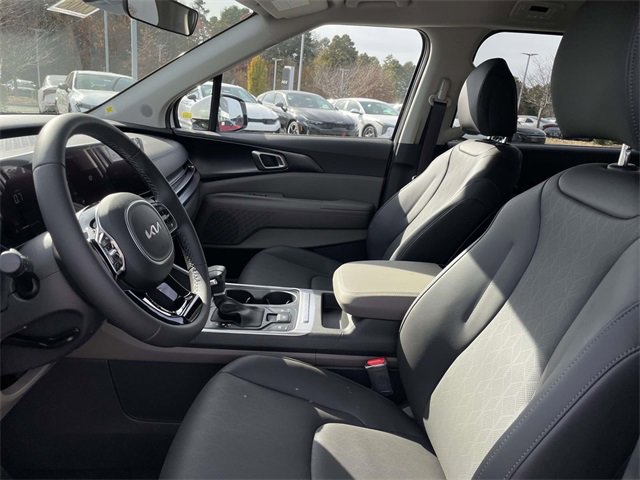 New 2026 Kia Carnival image 25