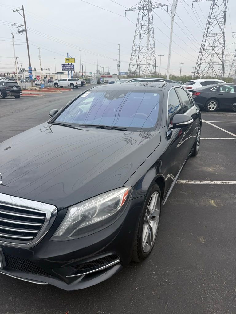 Used 2014 Mercedes-Benz S 550 Sedan image 3