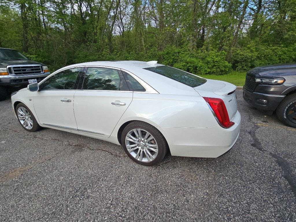 Used 2019 Cadillac XTS Luxury AWD/4WD image 4