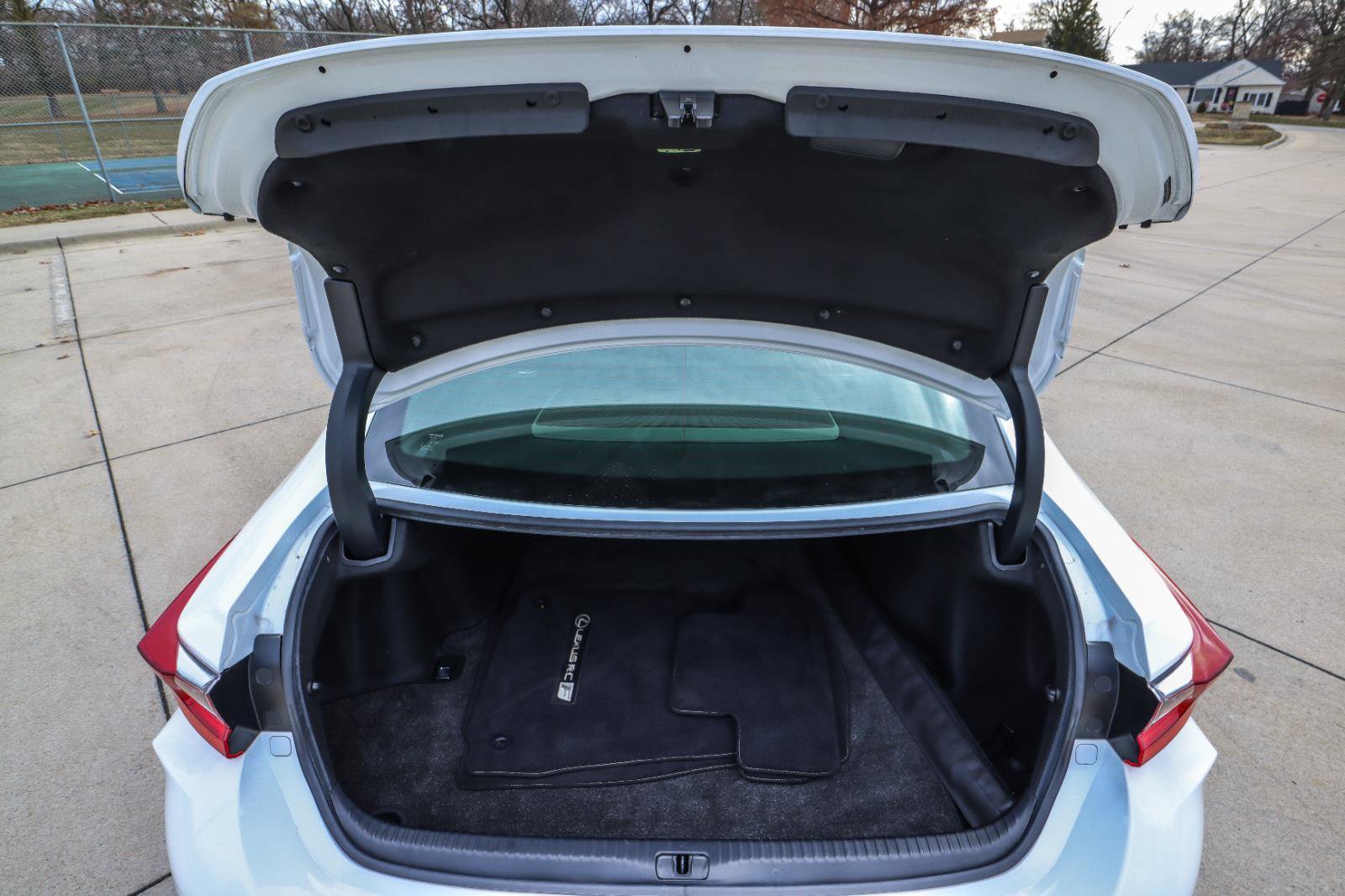 Used 2016 Lexus RC F image 22