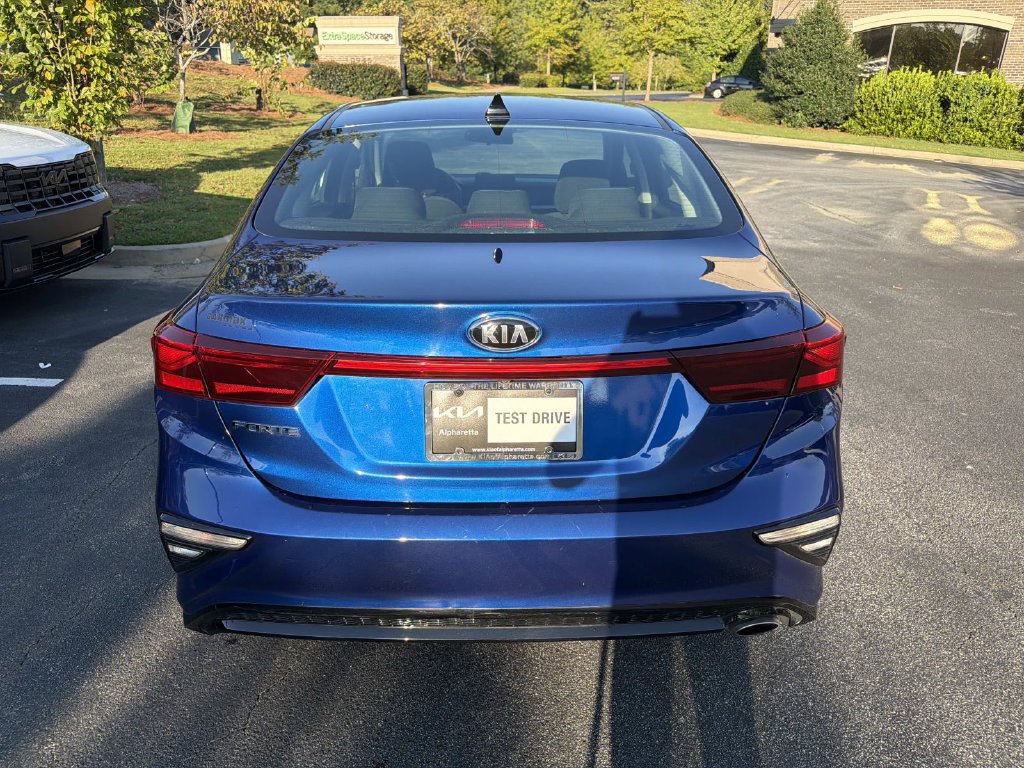 Used 2021 Kia Forte LXS FWD image 4