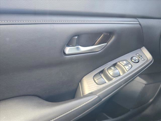 Used 2024 Nissan Sentra SV image 25