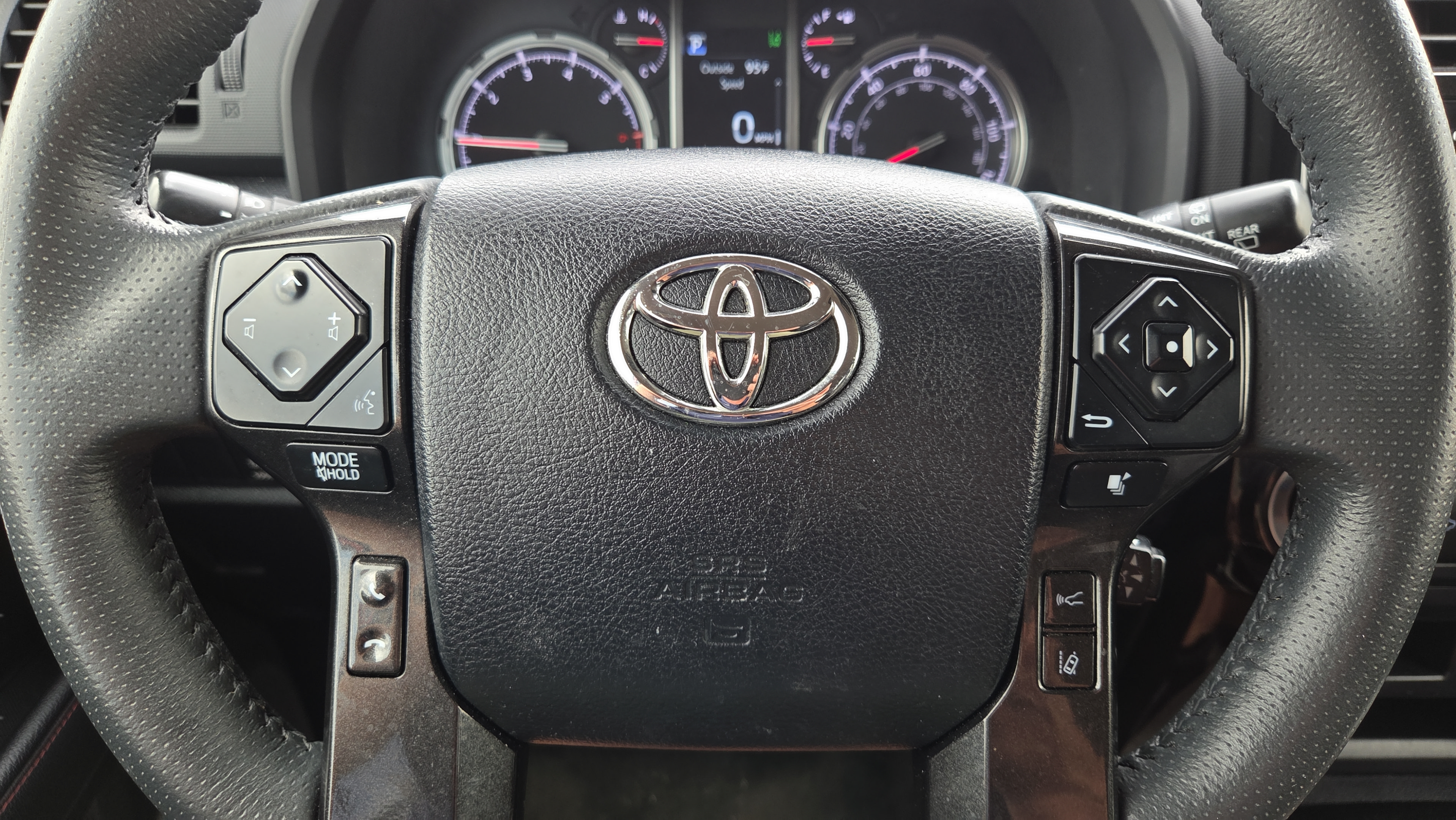 Certified 2024 Toyota 4Runner TRD Off-Road AWD/4WD image 28