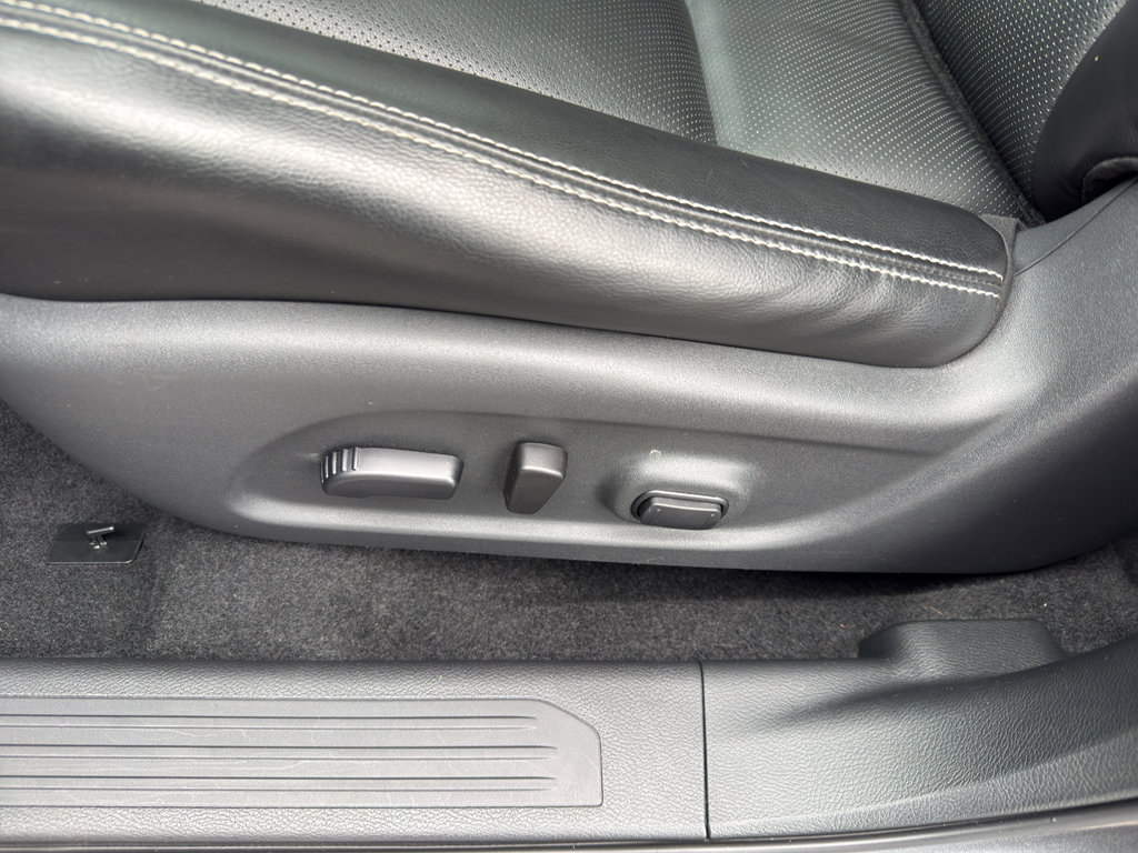 Used 2023 Nissan Murano SL w/ SL Moonroof Package image 15