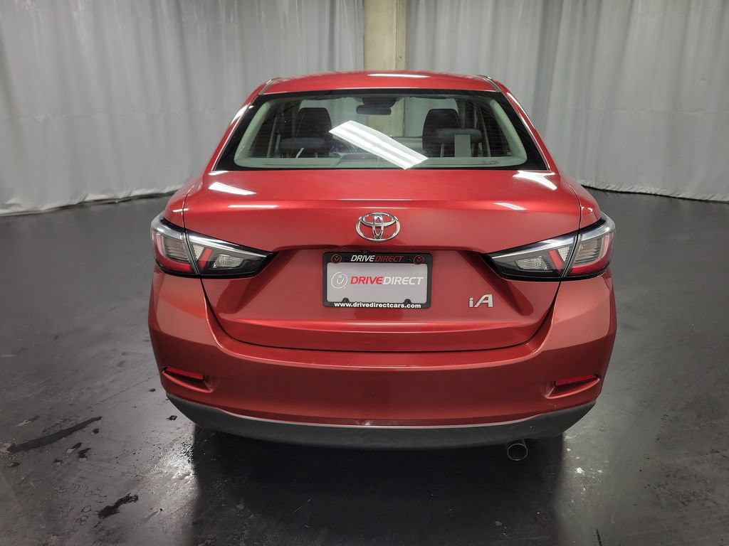 Used 2017 Toyota Yaris iA FWD image 7