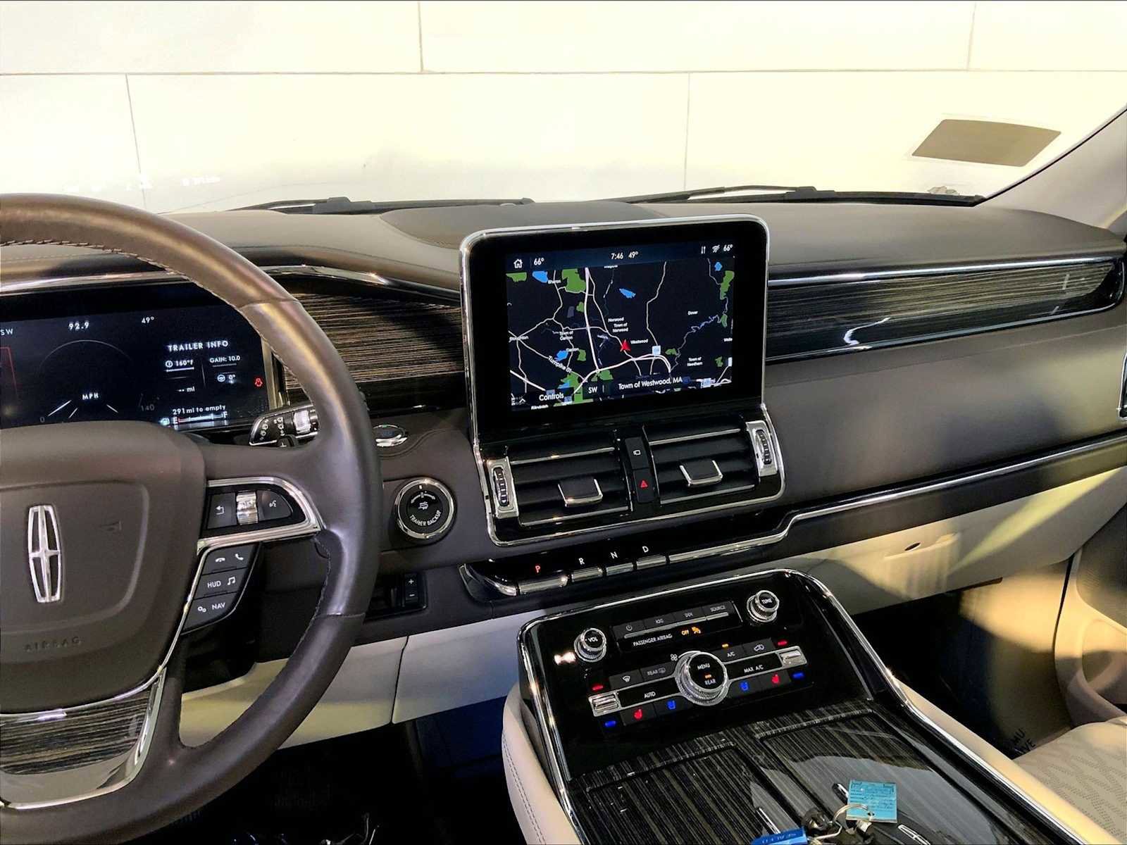 Used 2021 Lincoln Navigator Black Label AWD/4WD image 16