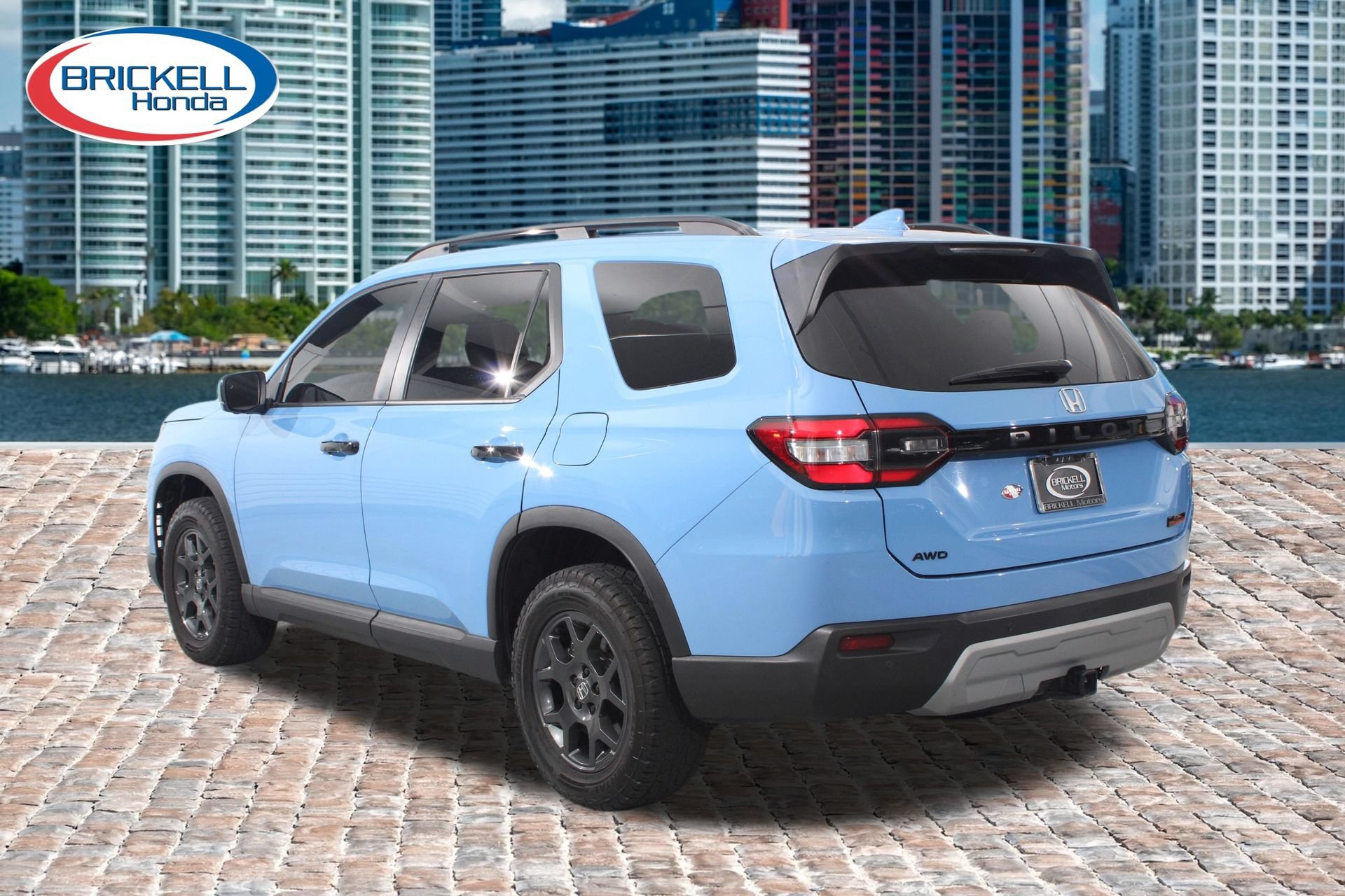 Certified 2024 Honda Pilot TrailSport image 12
